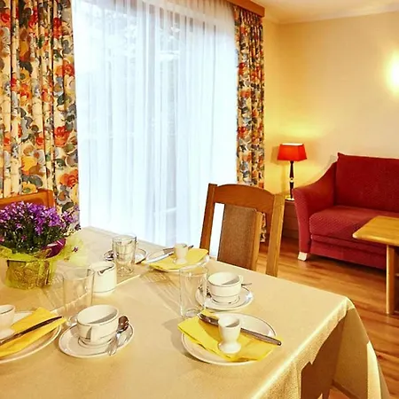 דירה In With Balcony *